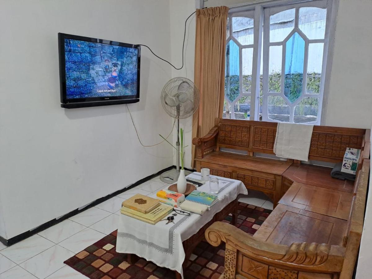 Indo Homestay มะลัง ภายนอก รูปภาพ